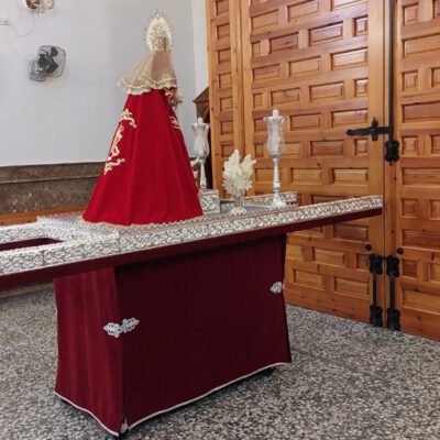 Andas de la Virgen de la Paz y la Juventud